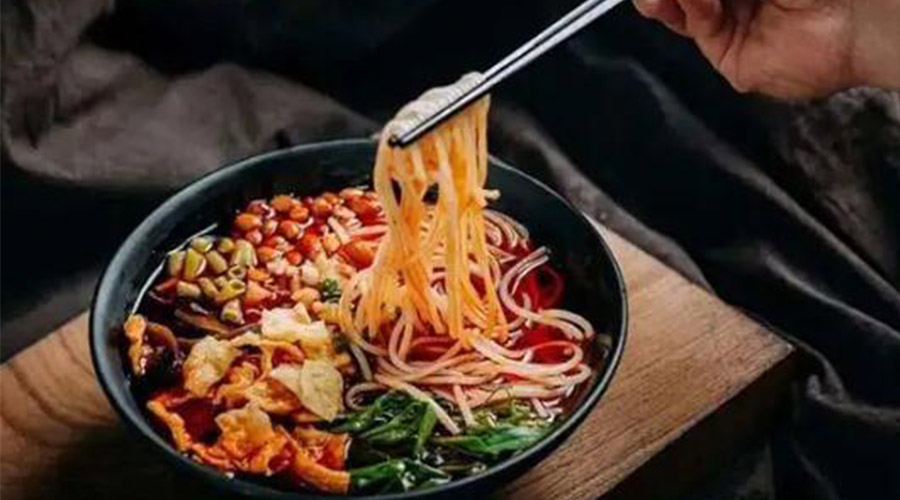 吃螺螄粉衣服上有味道如何快速解決！滾筒衣服烘干機(jī)有辦法